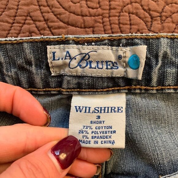 Women's Plus Size L. A. Blues Jeans - Picture 5 of 6